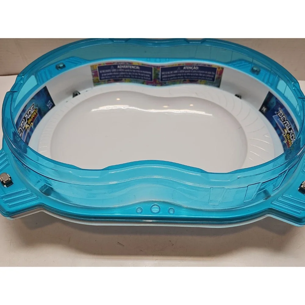 Beyblade Lot With Beyblades, Arena, And Rippers..plastic And Metal